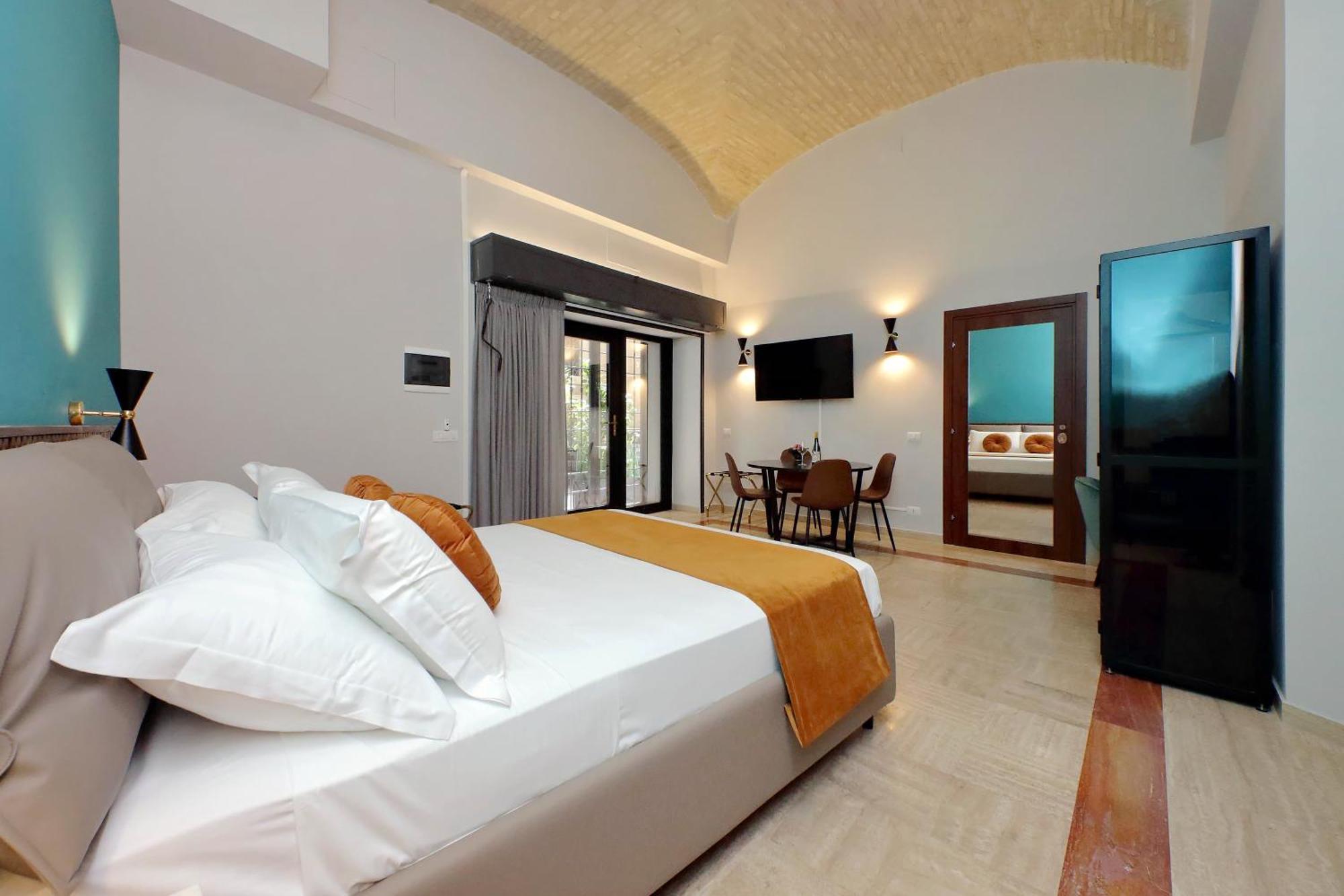 Charming Suites Navona Roma Esterno foto